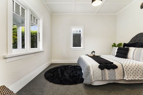 Photo of property in 32 Claude Street, Fairfield, Hamilton, 3214