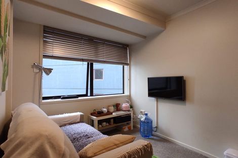 Photo of property in 96 On Symonds Apartments, 401/96 Symonds Street, Grafton, Auckland, 1010