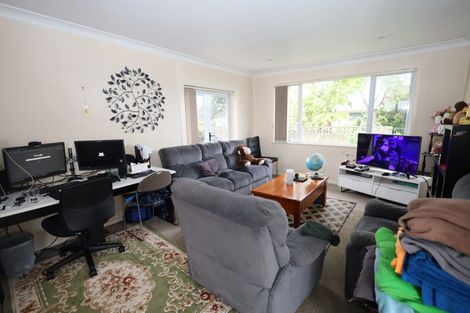 Photo of property in 363 Otumoetai Road, Otumoetai, Tauranga, 3110