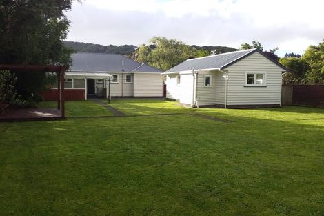 Photo of property in 7 Wood Street, Wainuiomata, Lower Hutt, 5014