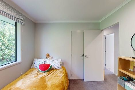 Photo of property in 31 Mooring Close, Whitby, Porirua, 5024