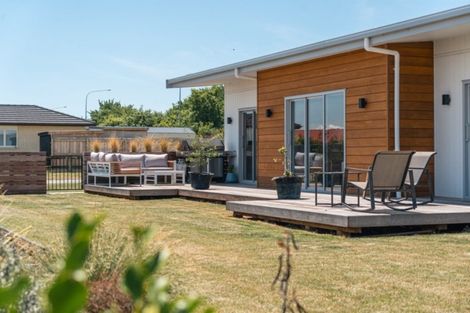 Photo of property in 15 Mcdonald Way, Lansdowne, Masterton, 5810