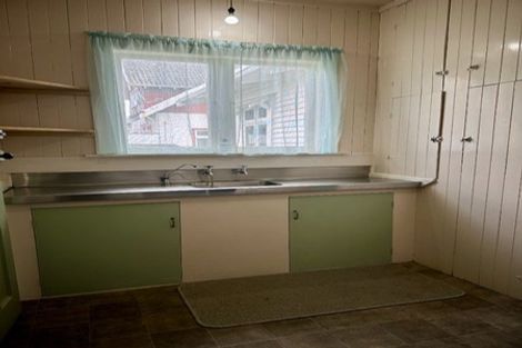 Photo of property in 36 Saint Johns Avenue, Palmerston North, 4414