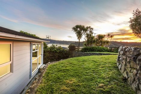 Photo of property in 14 Brora Crescent, Papakowhai, Porirua, 5024