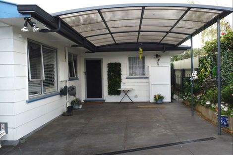 Photo of property in 3a Allan Street, Dannevirke, 4930