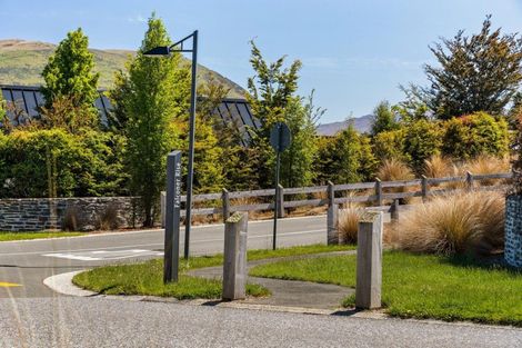 Photo of property in 5 Falconer Rise, Jacks Point, Queenstown, 9371