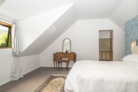 Photo of property in 27 Hood Crescent, Arrowtown, 9302