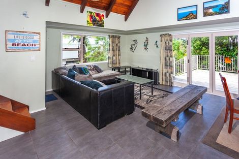 Photo of property in 34 Hinemoa Terrace, Tairua, 3508