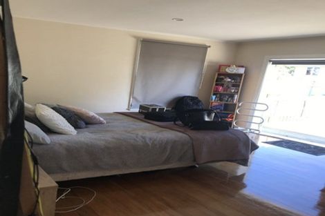 Photo of property in 56 Torino Street, Point England, Auckland, 1072