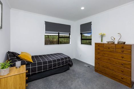 Photo of property in 3 Topaz Street, Birchville, Upper Hutt, 5018