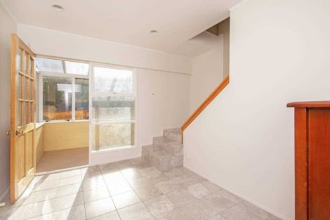 Photo of property in 77 Macleans Road, Bucklands Beach, Auckland, 2014