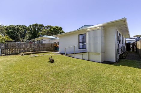 Photo of property in 5a Tahurangi Place, Spotswood, New Plymouth, 4310