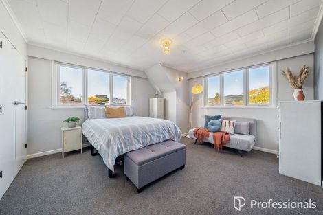Photo of property in 32 Orr Crescent, Hutt Central, Lower Hutt, 5011
