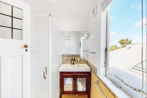 Photo of property in 59 Pitt Street, Wadestown, Wellington, 6012