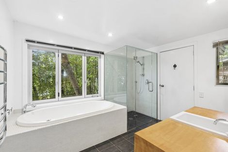 Photo of property in 35 Totara Avenue, Collingwood, 7073