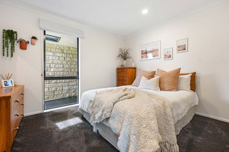 Photo of property in 3 Palm Grove Drive, Western Heights, Hamilton, 3200