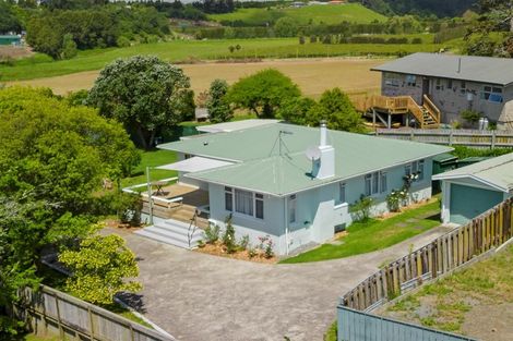 Photo of property in 6 No 1 Road, Te Puke, 3119