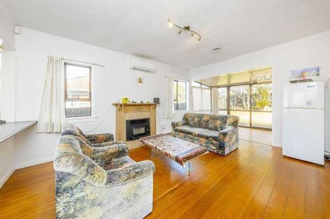 Photo of property in 1/18 Ashlynne Avenue, Papatoetoe, Auckland, 2025