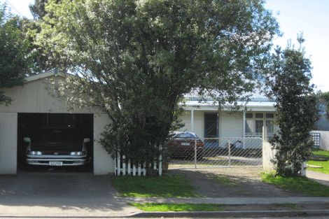 Photo of property in 12 Johnson Street, Bulls, 4818