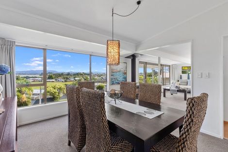 Photo of property in 43 Carlton Street, Bellevue, Tauranga, 3110