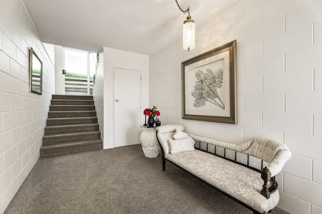 Photo of property in 76 Marellen Drive, Red Beach, 0932