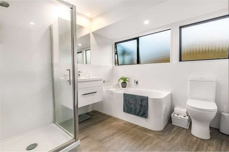 Photo of property in 21 Janet Place, Lynmore, Rotorua, 3010