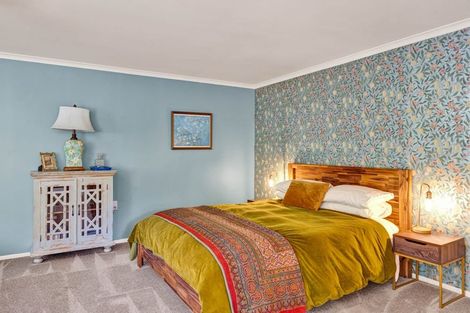 Photo of property in 23 Gibson Place, Patea, 4520