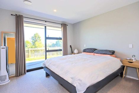 Photo of property in 10 Pataki Place, Omokoroa, 3114