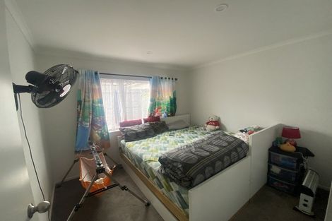 Photo of property in 35 Kapowai Boulevard, Takanini, 2112