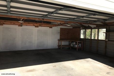 Photo of property in 18 Record Street, Fitzroy, New Plymouth, 4312