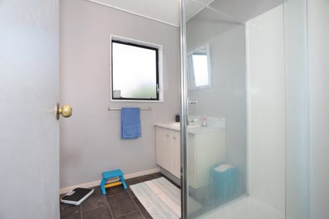 Photo of property in 21a Dahlstrom Grove, Kelvin Grove, Palmerston North, 4414