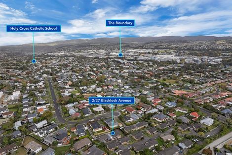 Photo of property in 2/37 Blacklock Avenue, Henderson, Auckland, 0612