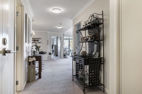 Photo of property in 90 Landmark Terrace, Orewa, 0931