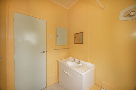 Photo of property in 60 Nottingham Street, Hampden, 9410