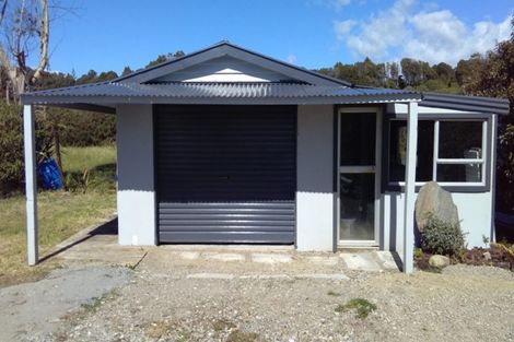 Photo of property in 18 Butlers Road, Ruatapu, Hokitika, 7883