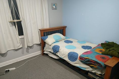 Photo of property in 166a Aro Street, Aro Valley, Wellington, 6021
