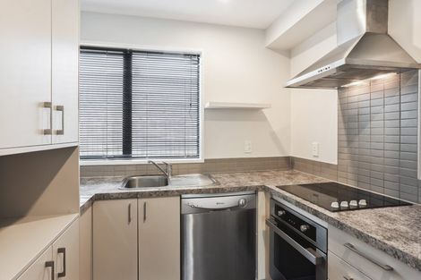 Photo of property in 4/14 London Street, Richmond, Christchurch, 8013