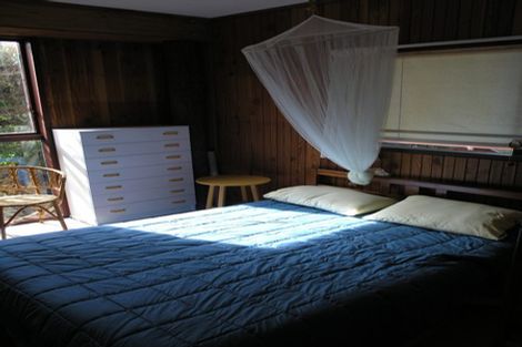 Photo of property in 169 Howard Road, Orere Point, Papakura, 2585