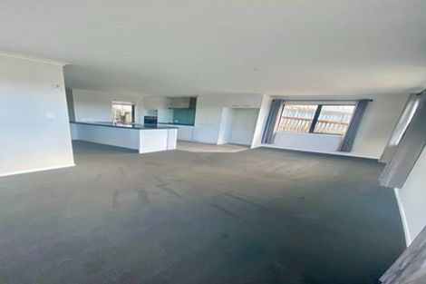 Photo of property in 9a Rishworth Avenue, Stanmore Bay, Whangaparaoa, 0932