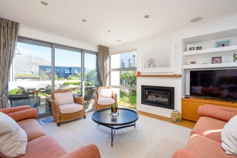 Photo of property in 76 Aubrey Road, Wanaka, 9305