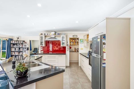 Photo of property in 5 Ernest Shackleton Place, Waiuku, 2123