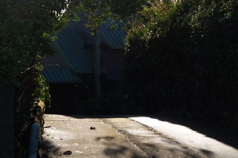 Photo of property in 8 Redcoat Place, Cockle Bay, Auckland, 2014