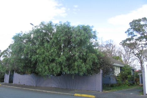 Photo of property in 3 Bracken Street, Hospital Hill, Napier, 4110