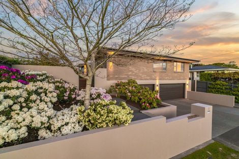 Photo of property in 12 Condell Avenue, Papanui, Christchurch, 8053