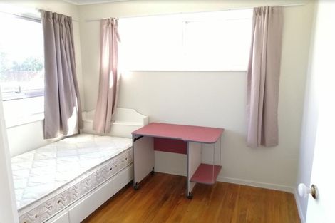 Photo of property in 103 Cascades Road, Pakuranga Heights, Auckland, 2010