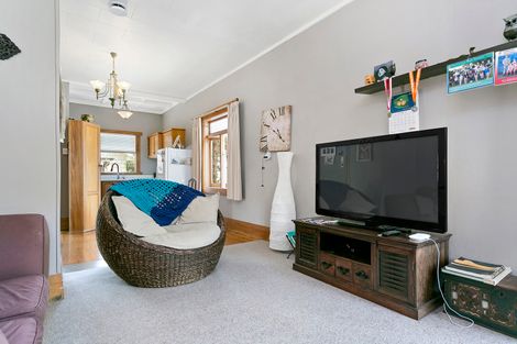 Photo of property in 21 Williams Street, Cambridge, 3434