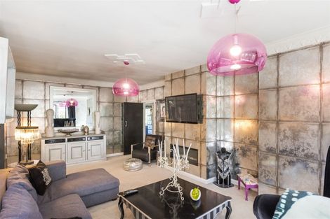 Photo of property in 15 Ake Ake Avenue, Hokowhitu, Palmerston North, 4410