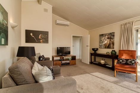 Photo of property in 13 Everest Avenue, Havelock North, 4130