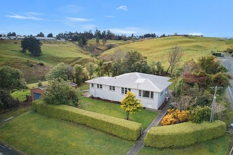 Photo of property in 39 Harwich Street, Balclutha, 9230