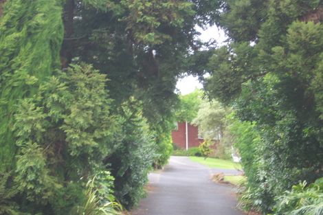 Photo of property in 1/14a Camrose Place, Glenfield, Auckland, 0629